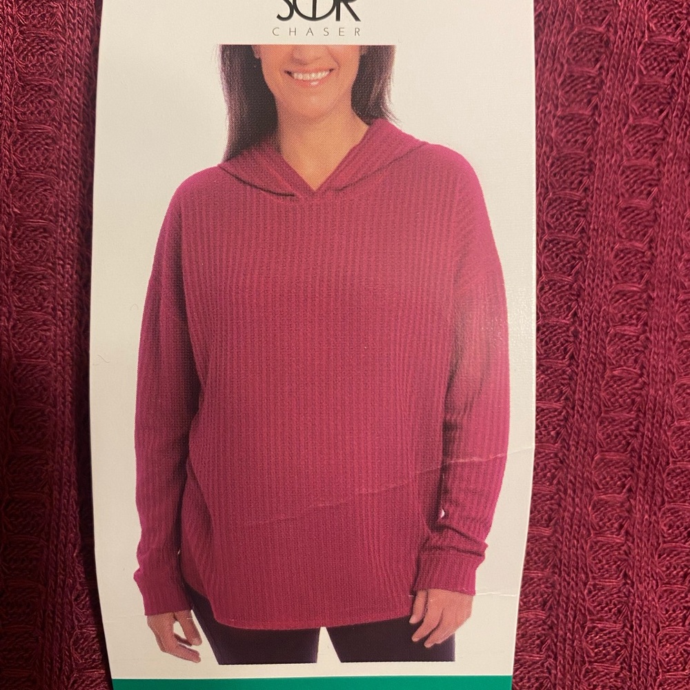 Maroon hooded top